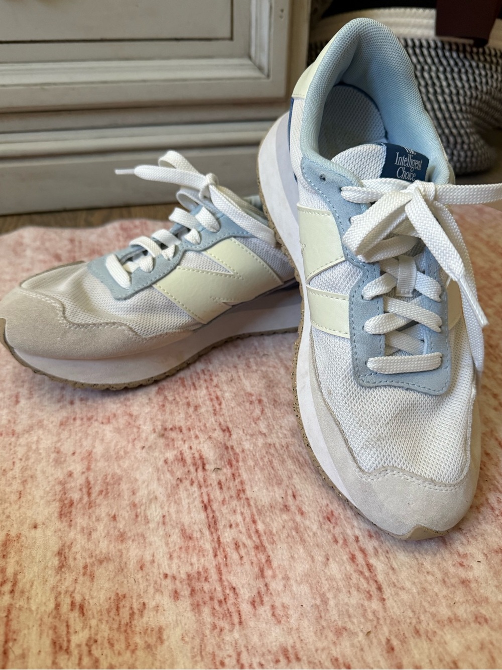 Women’s light blue new balance
